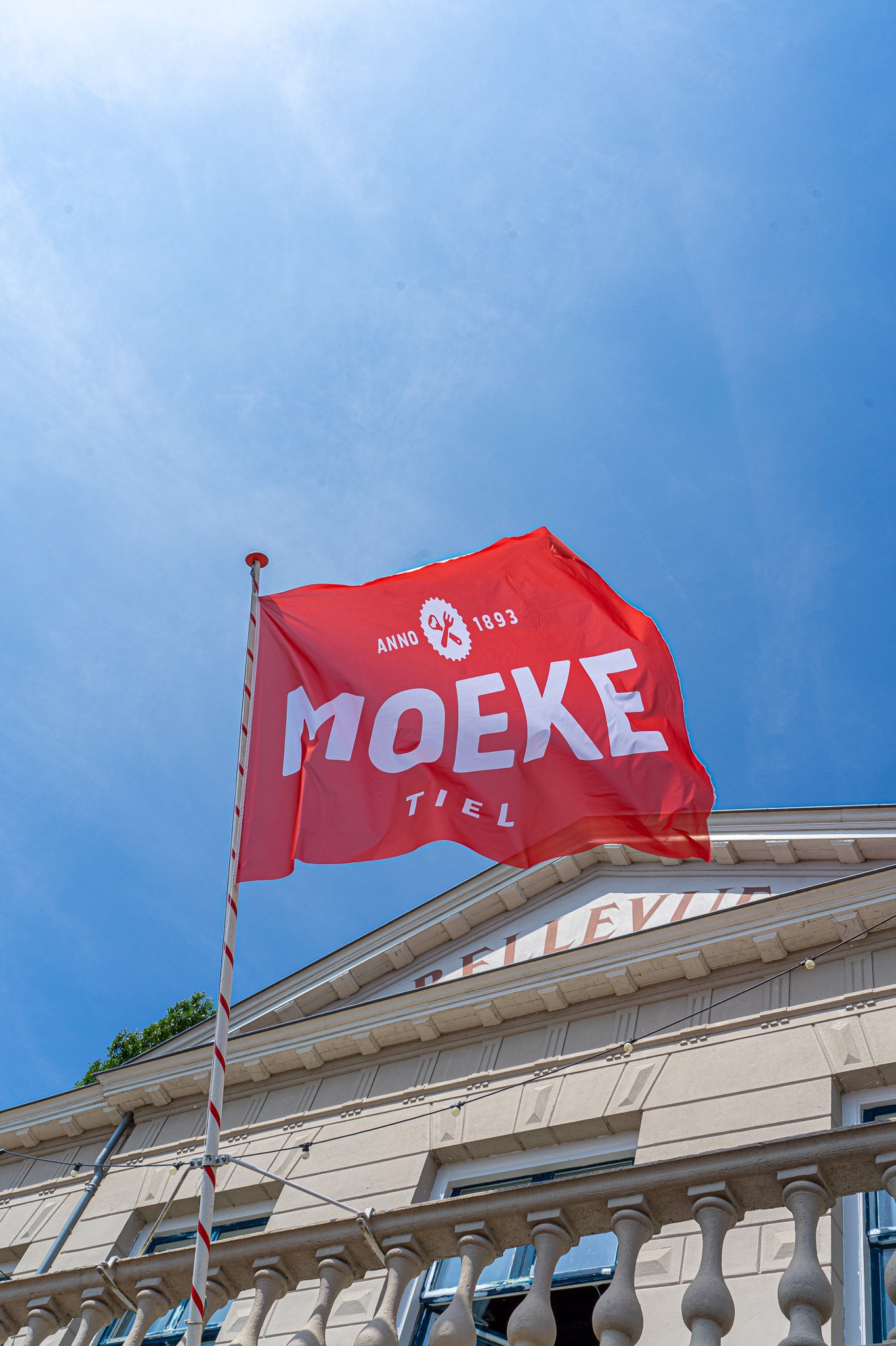 Moeke_Tiel_pand_vlag_18-07-2024 (1).jpg