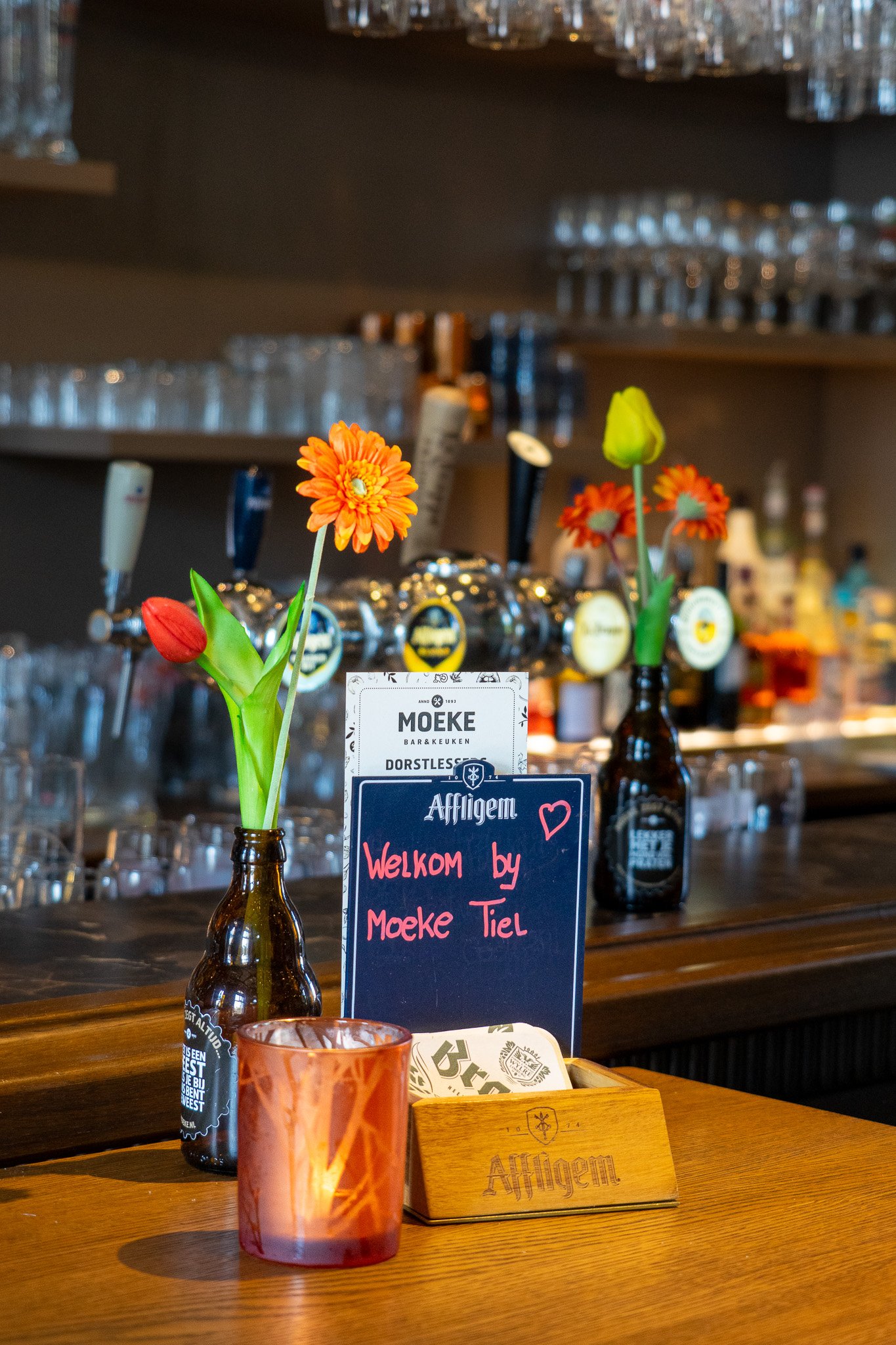 Moeke_Tiel_binnen_bordjes_18-07-2024 (4).jpg