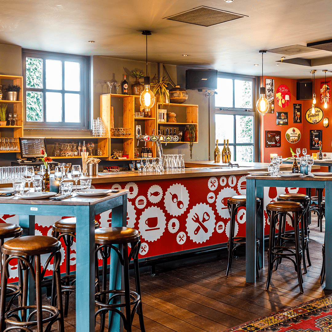 Rhenen bar foto.png